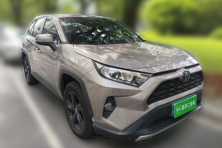 Used Toyota RAV4 2022 Dual-Engine 2.5L E-CVT Four-Wheel Drive Elite Plus Edition Front Right 45 Deg
