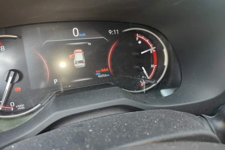 Used Toyota RAV4 2022 2.0L CVT Two-Wheel Drive Fashion Plus Edition Odometer Close Up