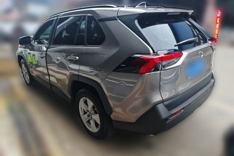 Used Toyota RAV4 2022 2.0L CVT Two-Wheel Drive Urban Edition Rear Left 45 Deg