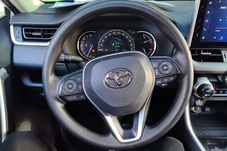 Used Toyota RAV4 2022 2.0L CVT Two-Wheel Drive Fashion Edition Steering Wheel