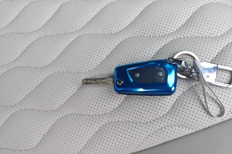 Used Toyota RAV4 2022 2.0L CVT Two-Wheel Drive Urban Edition Vehicle Key