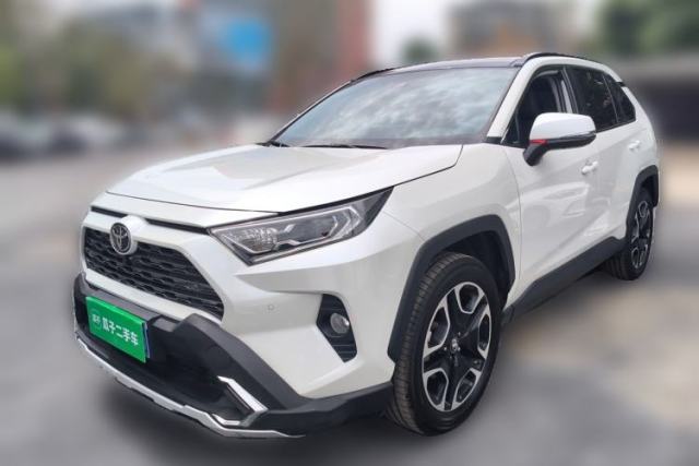 Used Toyota RAV4 2022 2.0L CVT Two-Wheel Drive Prestige Edition