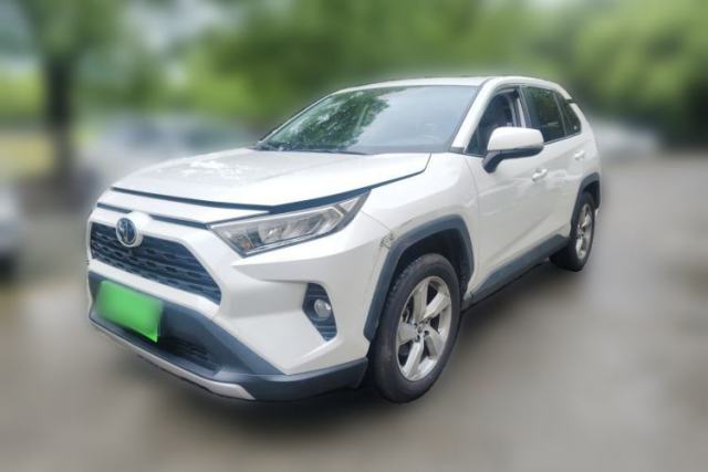 Used Toyota RAV4 2022 2.0L CVT Two-Wheel Drive Fashion Edition