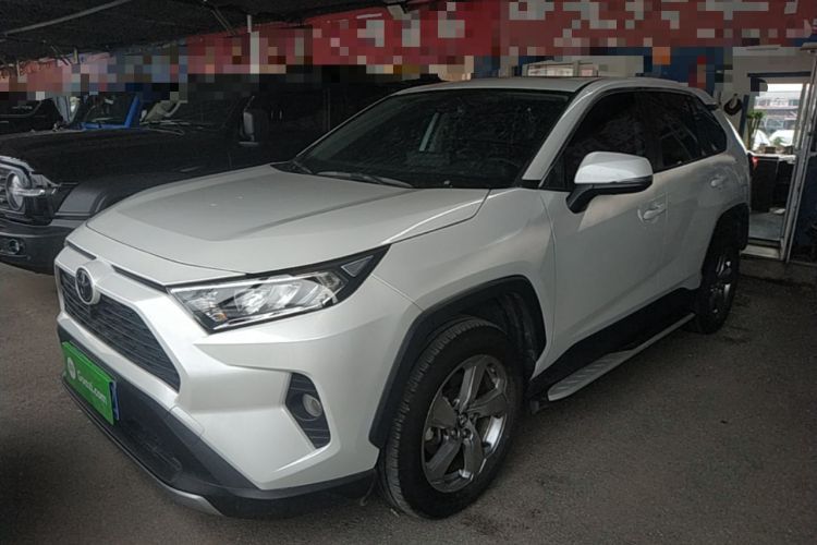 Used Toyota RAV4 2022 2.0L CVT Two-Wheel Drive Fashion Edition Guazi used car, China used car export, Used car for sale, Used cars, Cheapest cars for sale