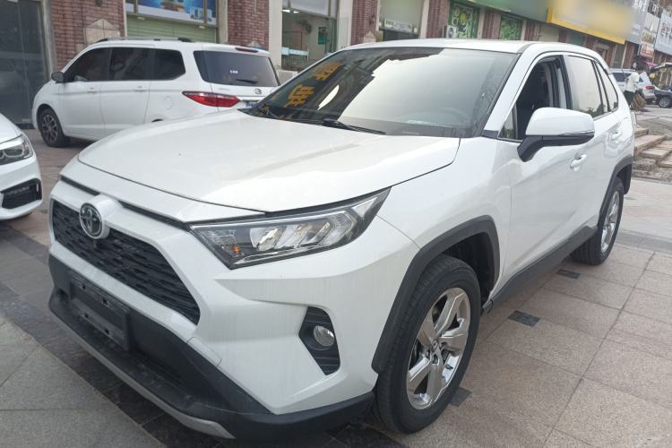 Used Toyota RAV4 2022 2.0L CVT Two-Wheel Drive Fashion Edition Guazi used car, China used car export, Used car for sale, Used Toyota cars, Cheapest cars for sale