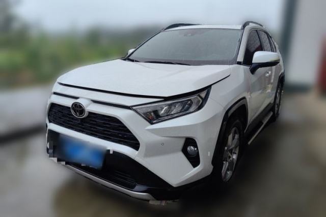 Used Toyota RAV4 2022 2.0L CVT Two-Wheel Drive Fashion Plus Edition