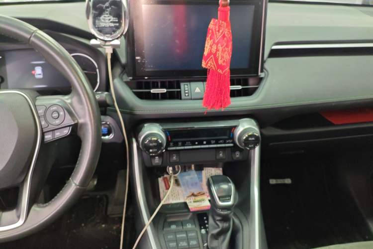 Used Toyota RAV4 2022 2.0L CVT 4x4 Style Plus Edition Audio And AC Panel