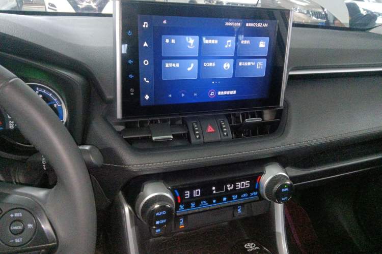 Used Toyota RAV4 2022 Dual-Engine 2.5L E-CVT Four-Wheel Drive Elite Plus Edition Audio And AC Panel