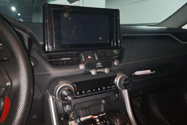 Used Toyota RAV4 2022 2.0L CVT Two-Wheel Drive Urban Edition Audio And AC Panel