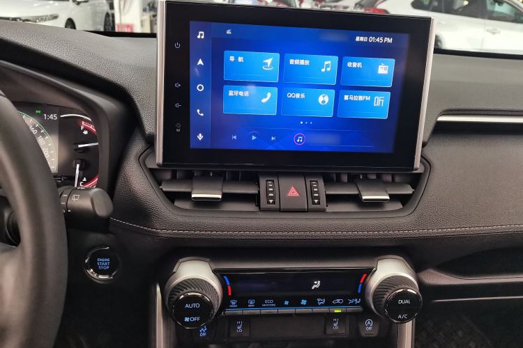 Used Toyota RAV4 2022 2.0L CVT Two-Wheel Drive Fashion Edition Audio And AC Panel