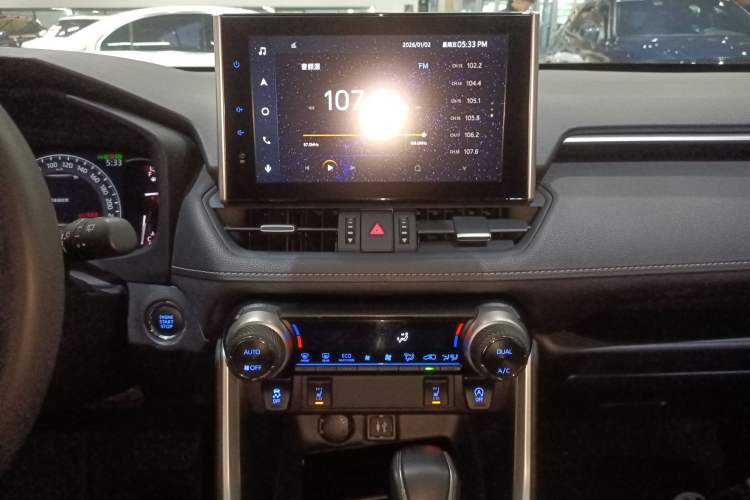 Used Toyota RAV4 2022 2.0L CVT Two-Wheel Drive Fashion Plus Edition Audio And AC Panel