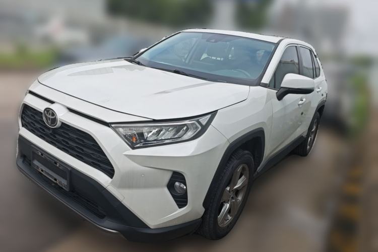 Used Toyota RAV4 2022 2.0L CVT Two-Wheel Drive Fashion Plus Edition Guazi used car, China used car export, Used car for sale, Used  cars, Cheapest cars for sale