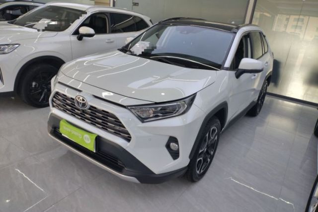 Used Toyota RAV4 2022 2.0L CVT Two-Wheel Drive Prestige Edition