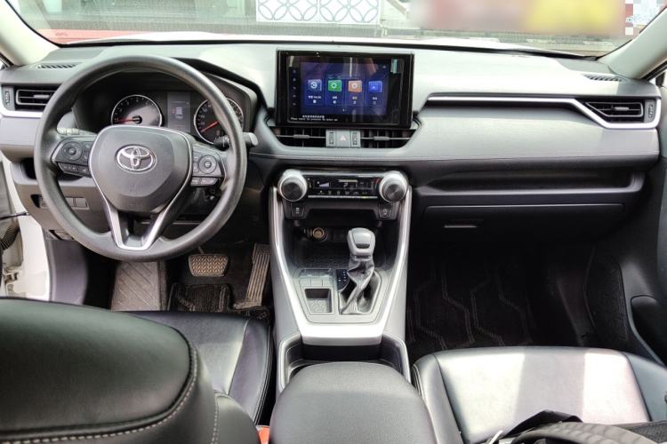 Used Toyota RAV4 2022 2.0L CVT Two-Wheel Drive Urban Edition Center Console