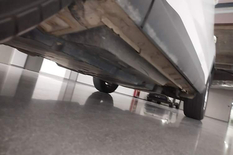 Used Toyota RAV4 2022 Dual-Engine 2.5L E-CVT Two-Wheel Drive Elite Edition Chassis Front Left
