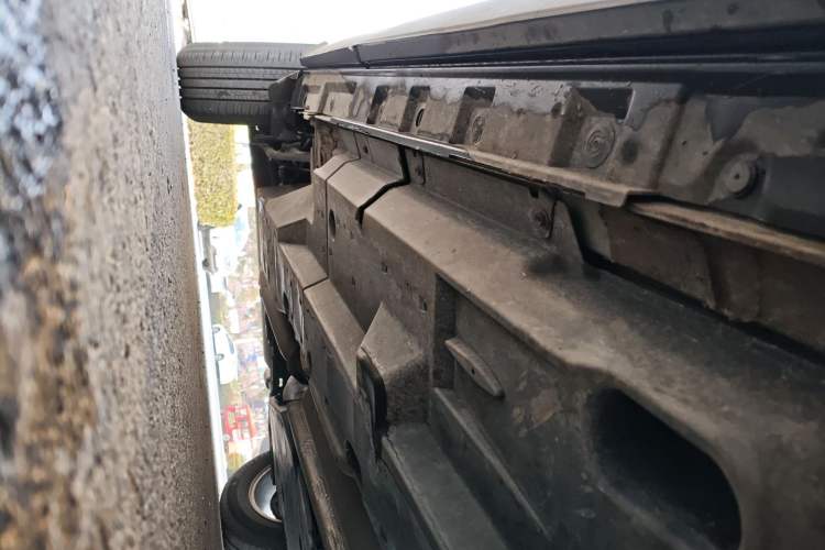 Used Toyota RAV4 2022 2.0L CVT Two-Wheel Drive Urban Edition Chassis Front Right