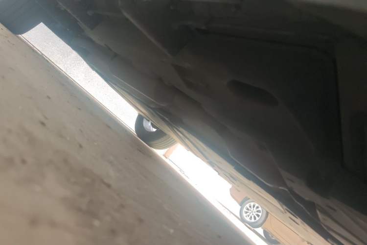 Used Toyota RAV4 2022 Dual-Engine 2.5L E-CVT Four-Wheel Drive Elite Plus Edition Chassis Front Right