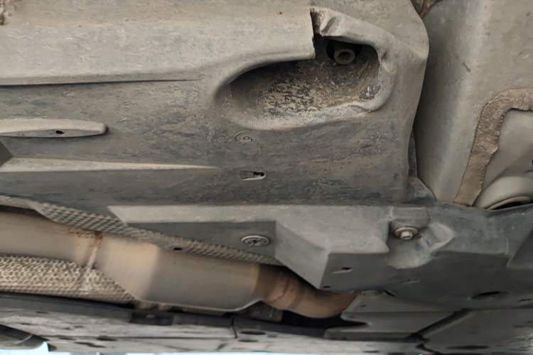 Used Toyota RAV4 2022 Dual-Engine 2.5L E-CVT Two-Wheel Drive Elite Edition Chassis Front Right