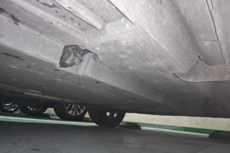 Used Toyota RAV4 2022 2.0L CVT Four-Wheel Drive Premium Edition Chassis Front Right