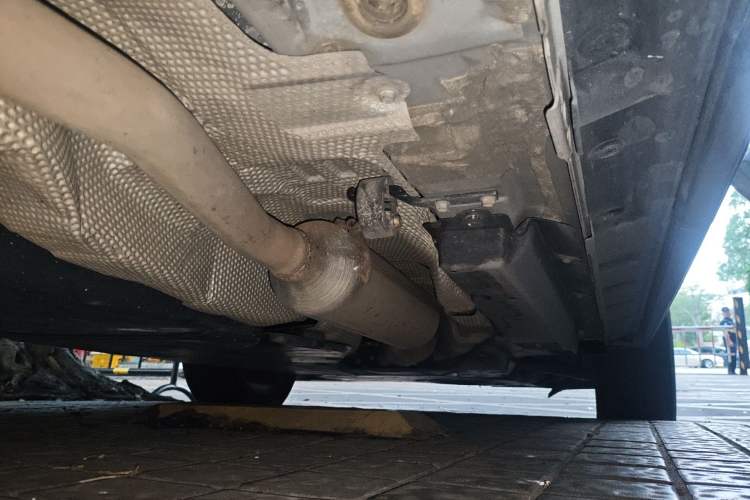 Used Toyota RAV4 2022 Dual-Engine 2.5L E-CVT Two-Wheel Drive Elite Edition Chassis Rear Right