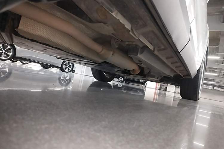 Used Toyota RAV4 2022 Dual-Engine 2.5L E-CVT Two-Wheel Drive Elite Edition Chassis Rear Right