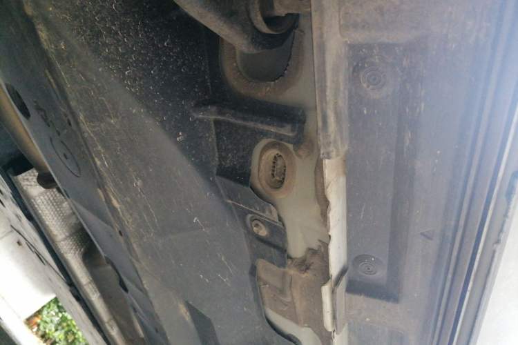 Used Toyota RAV4 2022 2.0L CVT Two-Wheel Drive Urban Edition Chassis Rear Right