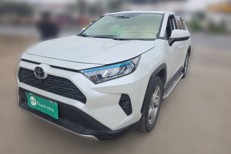 Used Toyota RAV4 2022 2.0L CVT Two-Wheel Drive Fashion Edition Guazi used car, China used car export, Used car for sale, Used Toyota cars, Cheapest cars for sale