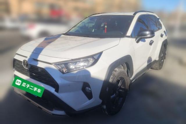 Used Toyota RAV4 2022 2.0L CVT 4x4 Style Plus Edition