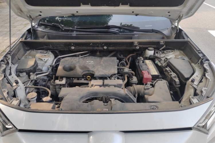 Used Toyota RAV4 2022 2.0L CVT Four-Wheel Drive Premium Edition Engine Bay