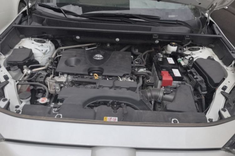 Used Toyota RAV4 2022 2.0L CVT Two-Wheel Drive Fashion Edition Engine Bay