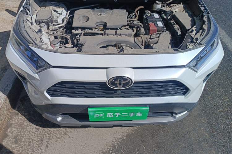 Used Toyota RAV4 2022 2.0L CVT 4x4 Style Plus Edition Engine Bay