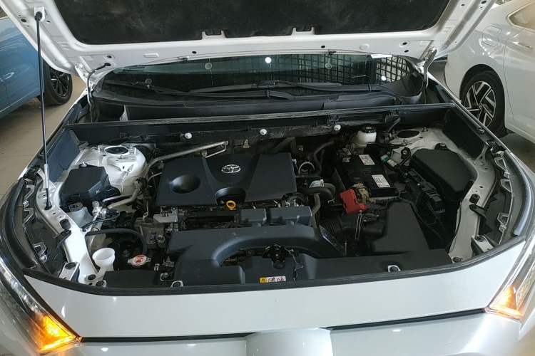 Used Toyota RAV4 2022 2.0L CVT Two-Wheel Drive Fashion Plus Edition Engine Bay