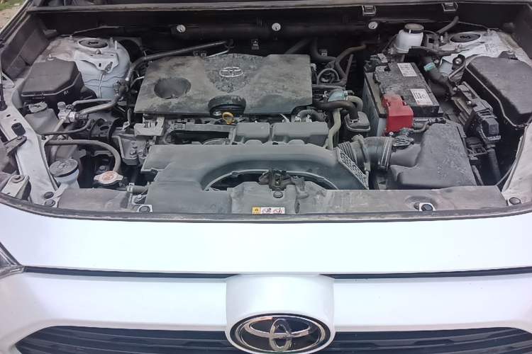 Used Toyota RAV4 2022 2.0L CVT Two-Wheel Drive Fashion Plus Edition Engine Bay