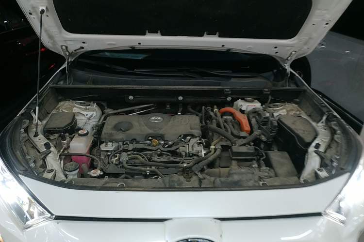 Used Toyota RAV4 2022 Dual-Engine 2.5L E-CVT Four-Wheel Drive Elite Plus Edition Engine Bay