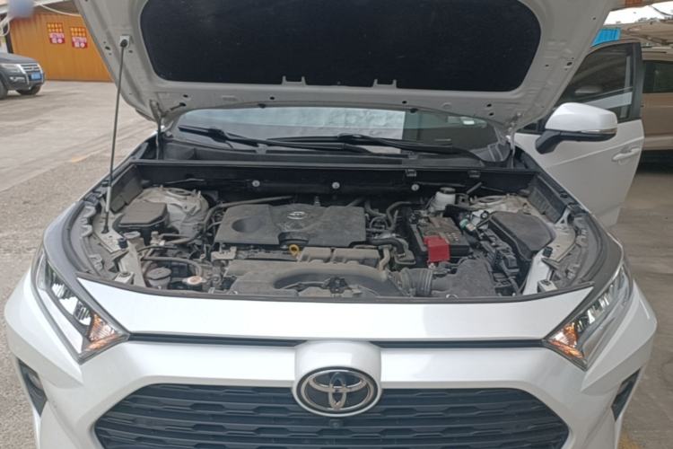 Used Toyota RAV4 2022 2.0L CVT Two-Wheel Drive Fashion Plus Edition Engine Bay