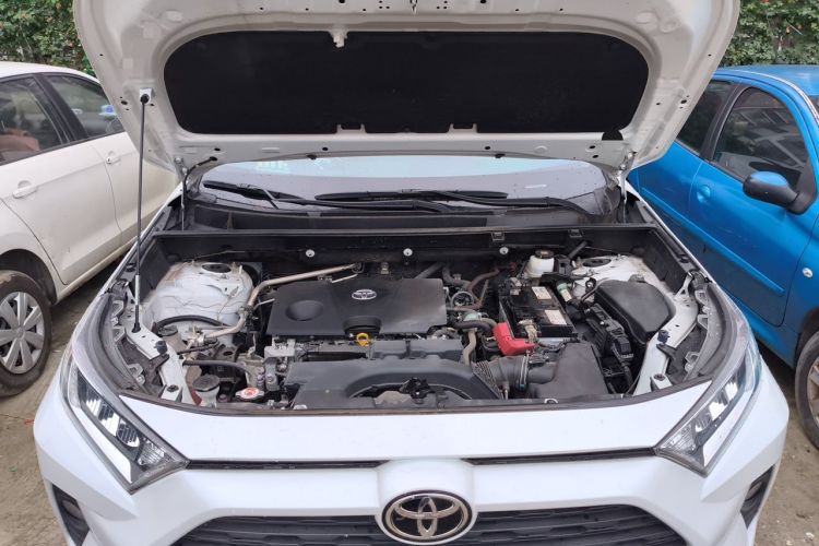 Used Toyota RAV4 2022 2.0L CVT Two-Wheel Drive Fashion Edition Engine Bay