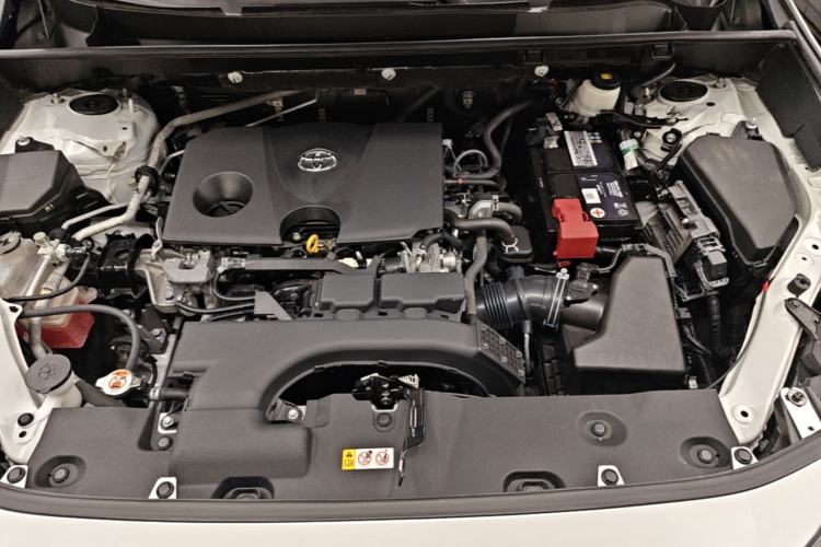 Used Toyota RAV4 2022 2.0L CVT Two-Wheel Drive Fashion Plus Edition Engine Bay