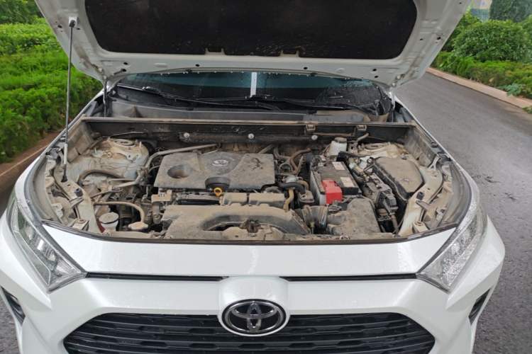 Used Toyota RAV4 2022 2.0L CVT Two-Wheel Drive Urban Edition Engine Bay