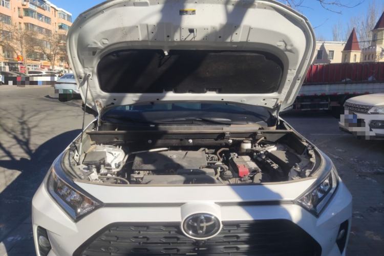 Used Toyota RAV4 2022 2.0L CVT 4x4 Style Plus Edition Engine Bay