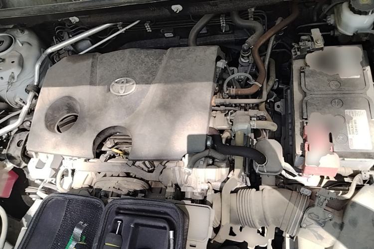Used Toyota RAV4 2022 2.0L CVT Two-Wheel Drive Fashion Edition Engine Bay