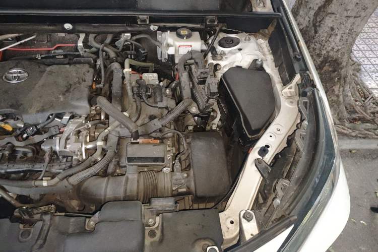 Used Toyota RAV4 2022 Dual-Engine 2.5L E-CVT Two-Wheel Drive Elite Edition Engine Bay Left