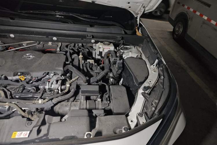Used Toyota RAV4 2022 Dual-Engine 2.5L E-CVT Two-Wheel Drive Elite Edition Engine Bay Left