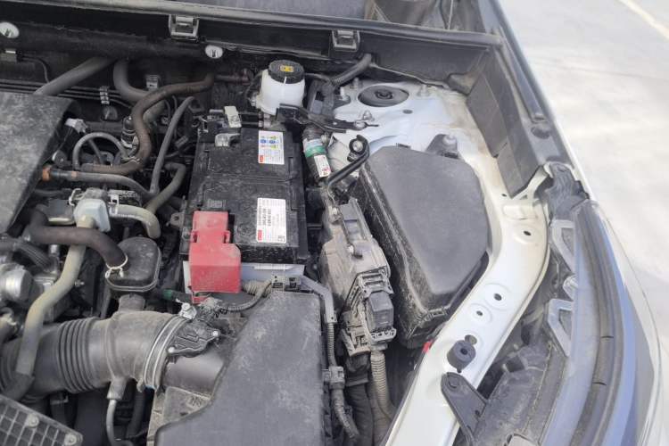 Used Toyota RAV4 2022 2.0L CVT Two-Wheel Drive Fashion Plus Edition Engine Bay Left