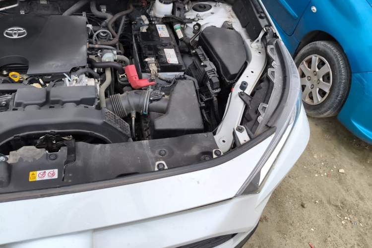 Used Toyota RAV4 2022 2.0L CVT Two-Wheel Drive Fashion Edition Engine Bay Left