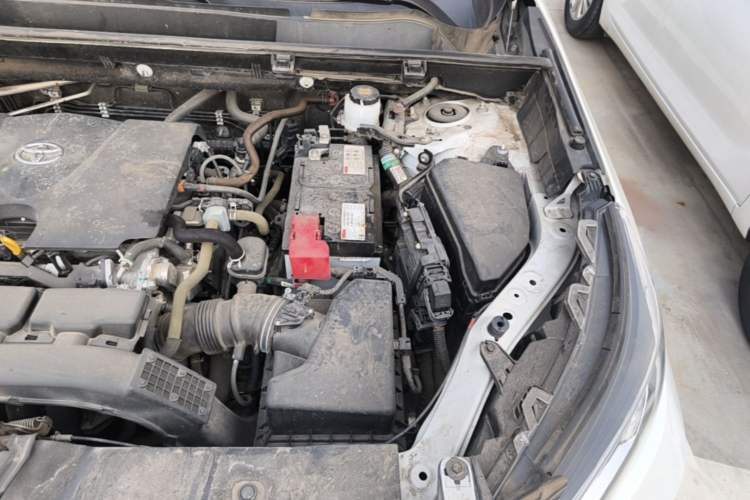 Used Toyota RAV4 2022 2.0L CVT 4x4 Style Plus Edition Engine Bay Left