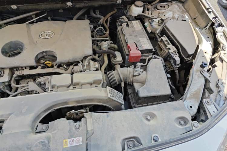 Used Toyota RAV4 2022 2.0L CVT Two-Wheel Drive Fashion Plus Edition Engine Bay Left
