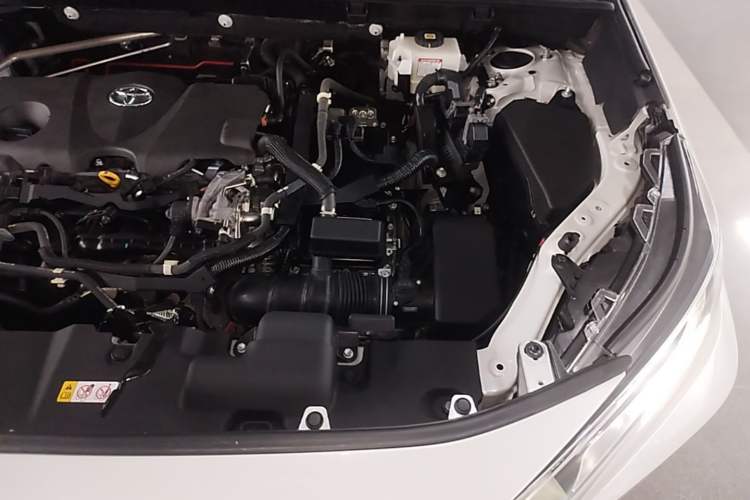 Used Toyota RAV4 2022 Dual-Engine 2.5L E-CVT Two-Wheel Drive Elite Edition Engine Bay Left