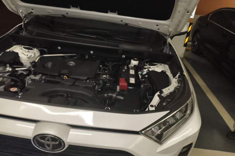 Used Toyota RAV4 2022 2.0L CVT Two-Wheel Drive Fashion Plus Edition Engine Bay Left