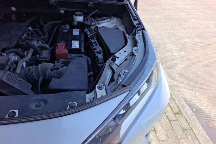Used Toyota RAV4 2022 2.0L CVT Two-Wheel Drive Fashion Edition Engine Bay Left