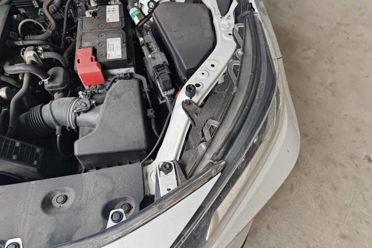 Used Toyota RAV4 2022 2.0L CVT Two-Wheel Drive Fashion Plus Edition Engine Bay Left
